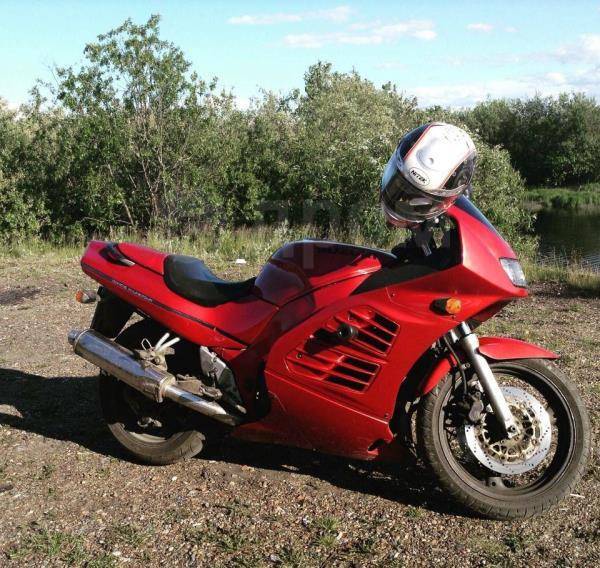 Suzuki RF 125