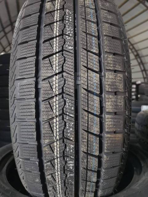 Roadmarch Snowrover 868, 205/55R16 91H - Шины в Хабаровске