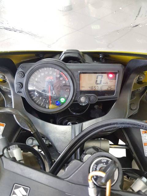 Suzuki GSX-R 750. 750. ., , ,   