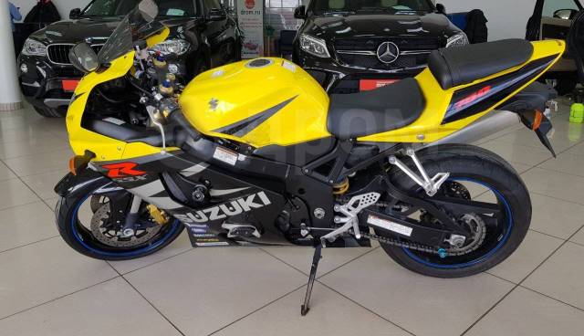 Suzuki GSX-R 750. 750. ., , ,   