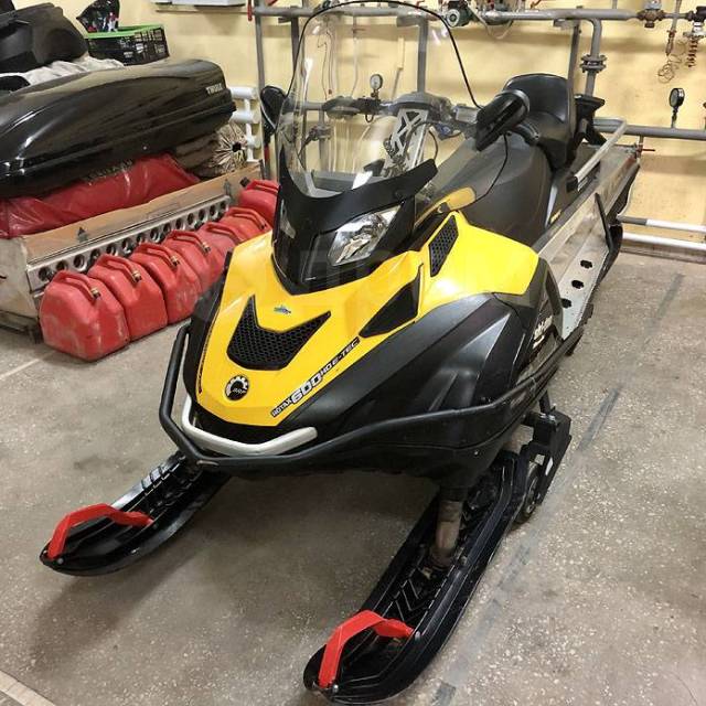 BRP Ski-Doo Skandic SWT. ,  ,   