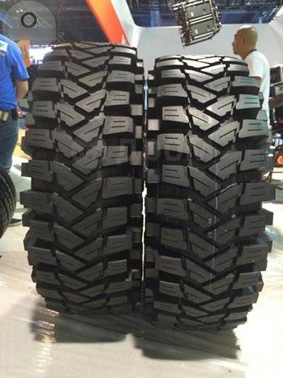 Maxxis M8060 Trepador, 42x14,50-17, 17", 3 шт, диагональный, 14.5", 42 ...