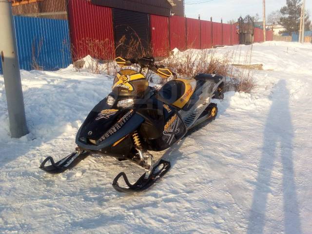 BRP Ski-Doo Summit. ,  ,   