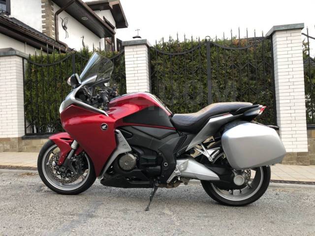 Honda VFR 1200F. 1 200. ., , ,   