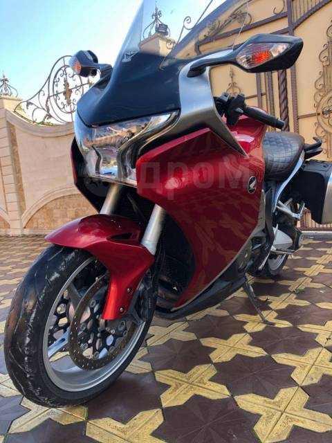 Honda VFR 1200F. 1 200. ., , ,   