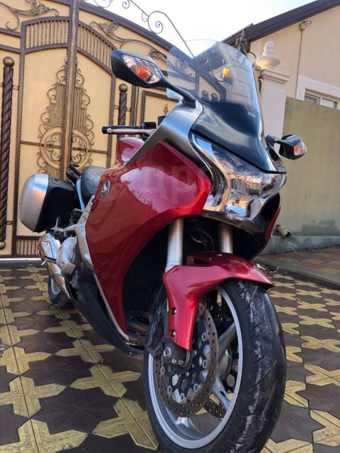 Honda VFR 1200F. 1 200. ., , ,   