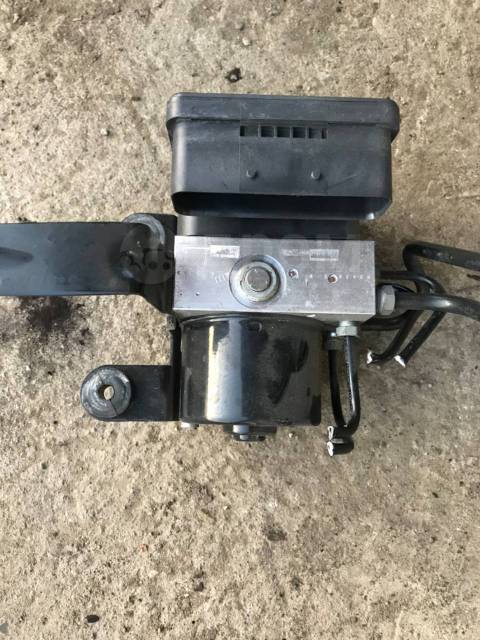 блок abs 2.5л форд куга/ford kuga 2008-12г - Главное фото