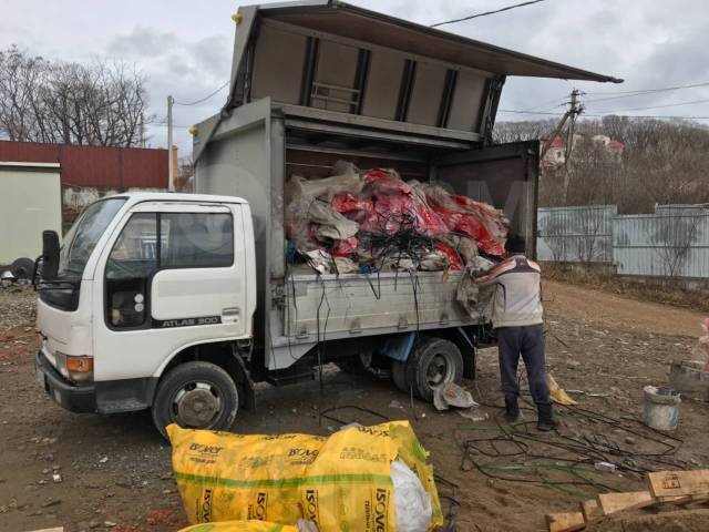 Грузовичков вывоз старой мебели