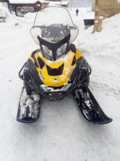 BRP Ski-Doo Skandic SWT. ,  ,   