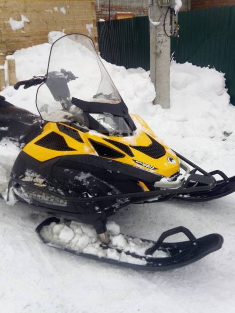 BRP Ski-Doo Skandic SWT. ,  ,   