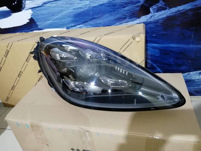 Porsche Cayenne 3 фара правая
