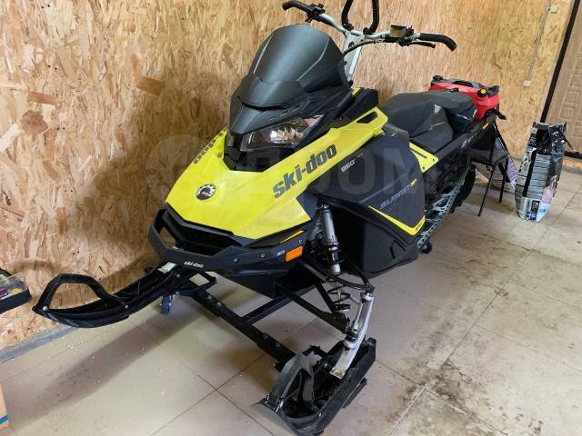 BRP Ski-Doo Summit SP. ,  ,   