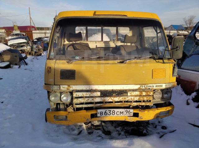 Ниссан атлас 1989