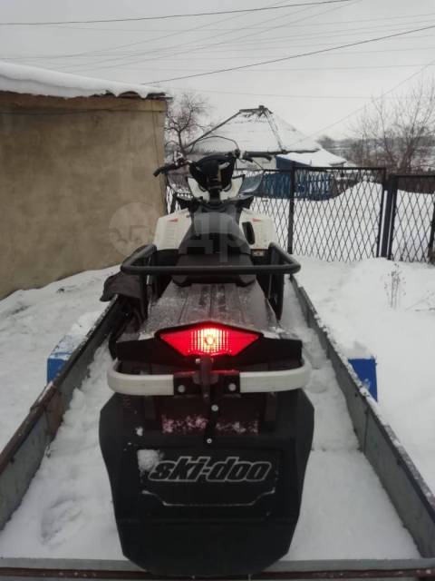 BRP Ski-Doo Summit. ,  ,   