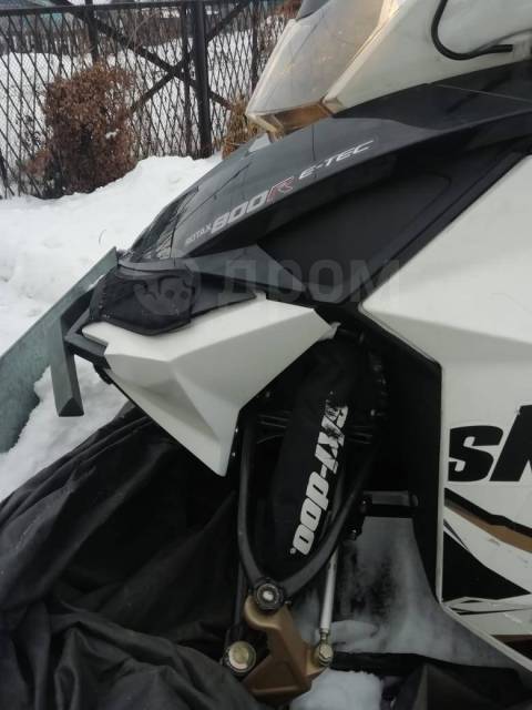 BRP Ski-Doo Summit. ,  ,   