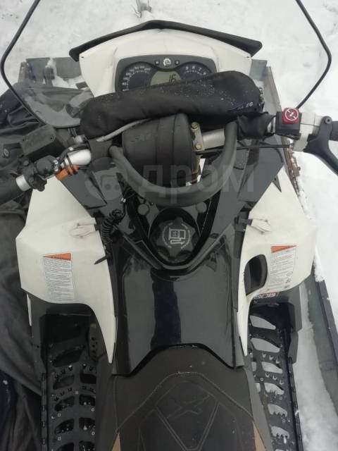 BRP Ski-Doo Summit. ,  ,   