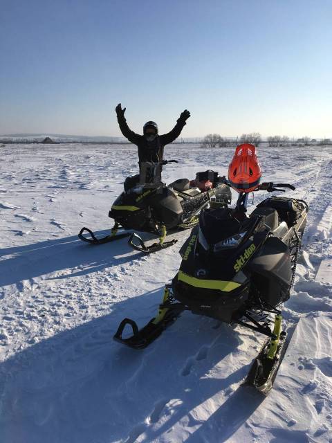 BRP Ski-Doo Summit X T3. ,  ,   