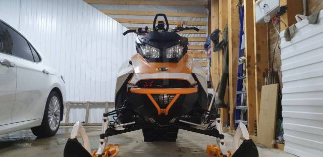 BRP Ski-Doo Summit. ,  ,   