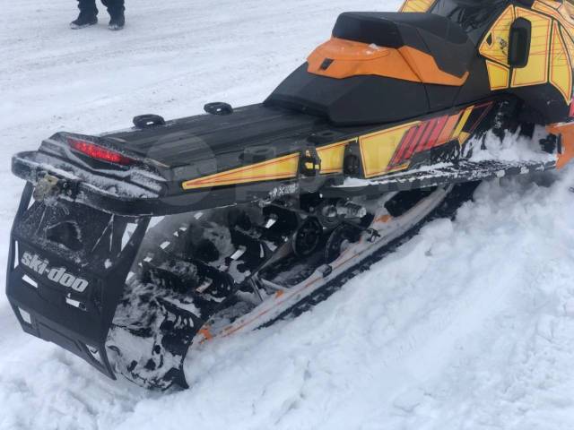 BRP Ski-Doo Summit. ,  ,   