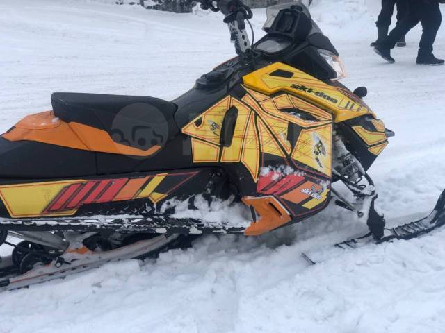 BRP Ski-Doo Summit. ,  ,   