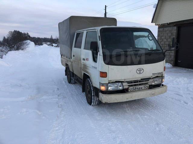 Toyota toyoace бортовой