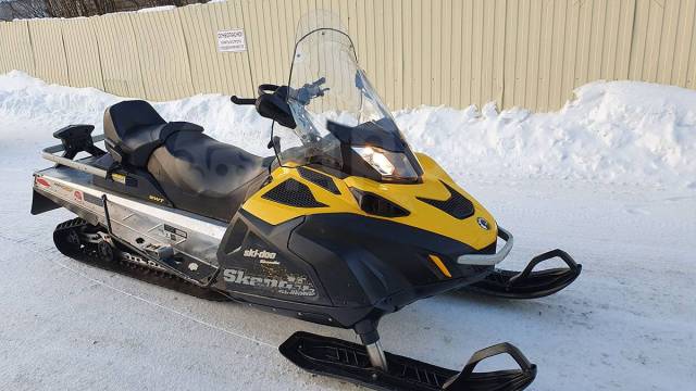 BRP Ski-Doo Skandic SWT. ,  ,   