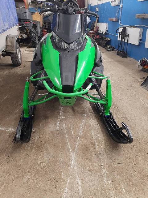  Arctic cat M800 2012. 