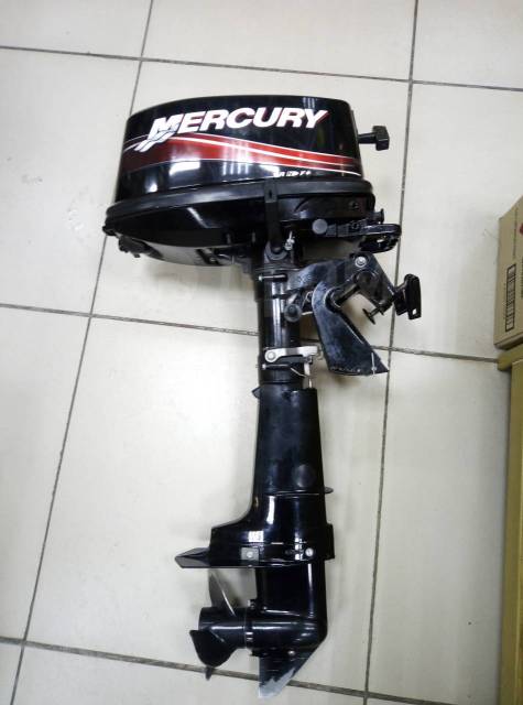 Лодочный мотор меркури 5 л с 2-х тактный. С мотор. Меркурий 2 5 лодочный мотор. Мотор меркурий 4 тактный 100 л 2010 год. 5 4х тактный.