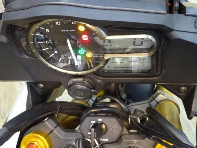 Suzuki V-Strom 1000. 1 000. ., , ,  .     