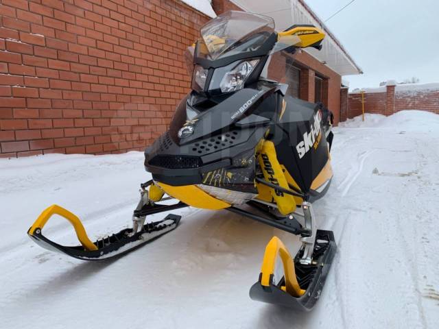 BRP Ski-Doo Summit SP. ,  ,   