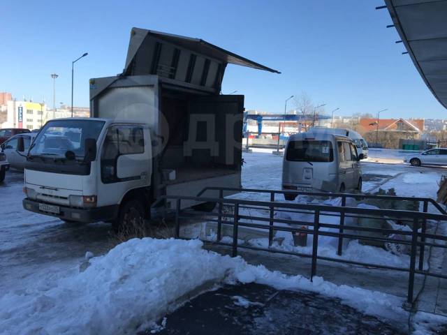 Вывоз старой мебели на утилизацию недорого