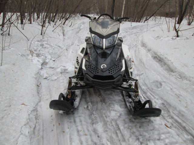 BRP Ski-Doo Summit. ,  ,   