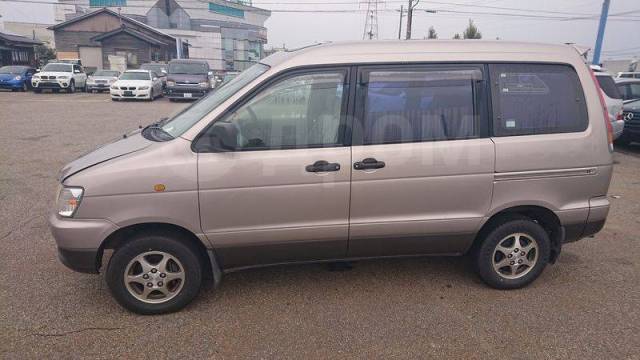 Toyota noah cr50