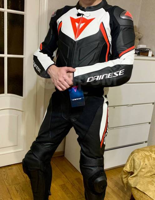 Dainese Avro d2