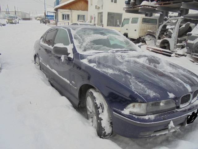    BMW 5-Series 1996 BMW E39 528i