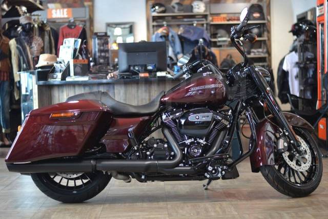 Harley Davidson Road King 114