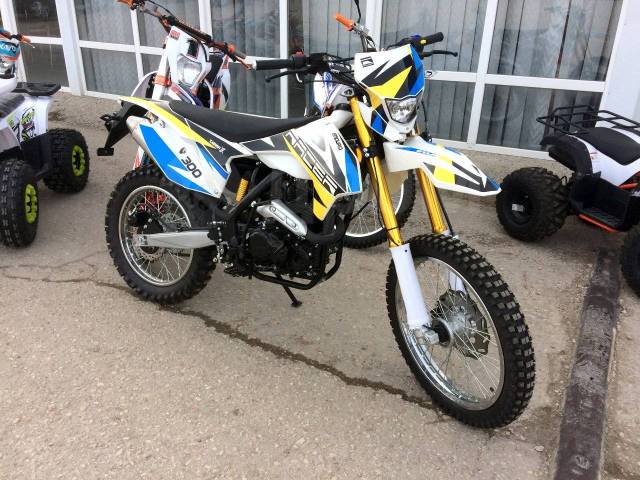 Gl300 enduro. Racer rc300-gy8a Enduro. Рейсер 300 кубов эндуро. Rc300-gy8a Enduro. Rc300-gy8a Enduro 300.