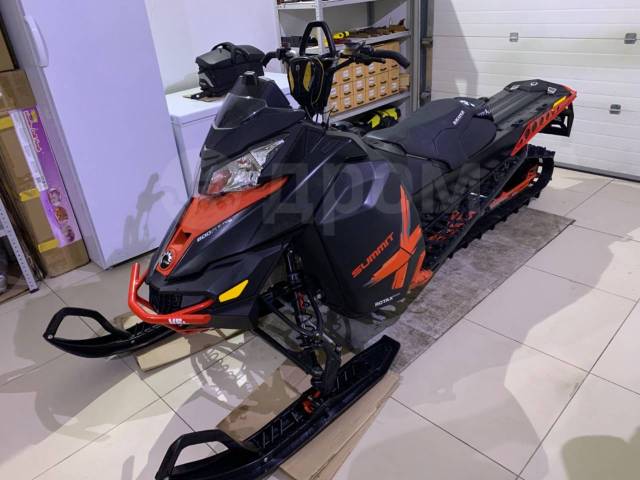 BRP Ski-Doo Summit X. ,  ,   