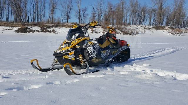 BRP Ski-Doo Summit X. ,  ,   