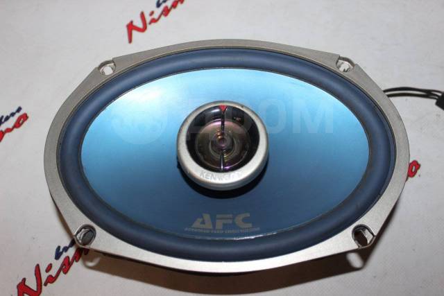 Kfc 1352rg2. Kenwood KFC-u1691. Штатные колонки Kenwood. Kenwood акустическая система колонки и сабвуфер. KFC-1352rg количество в упаковке.