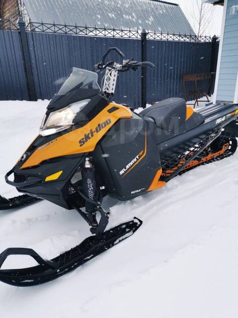 BRP Ski-Doo Summit. ,  ,   