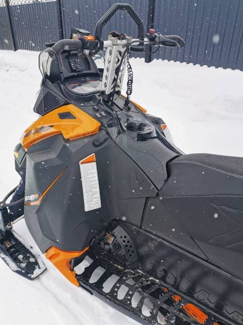 BRP Ski-Doo Summit. ,  ,   