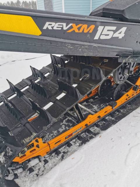 BRP Ski-Doo Summit. ,  ,   