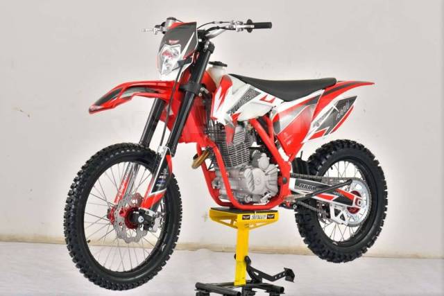 Zuum CR250 CB. 249. .,  ,  .     