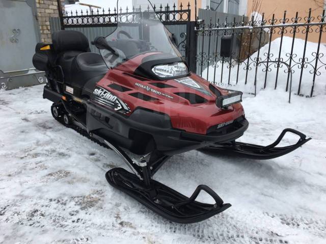 BRP Ski-Doo Expedition TUV. ,  ,   