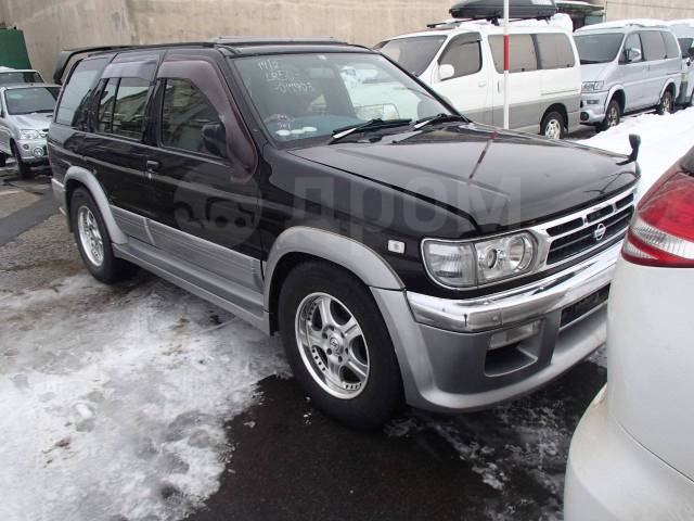 Мухобойка Nissan Terrano 2 93-06