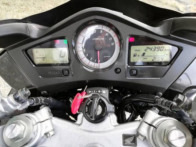 Honda VFR 800F. 800. ., , ,  .     