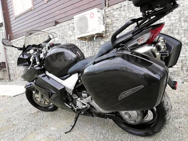 Honda VFR 800F. 800. ., , ,  .     