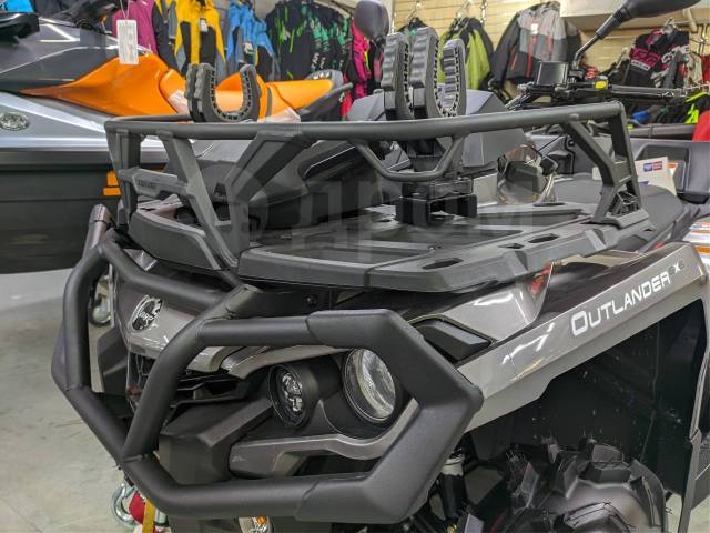 BRP Can-Am Outlander Max 1000. ,  \,   