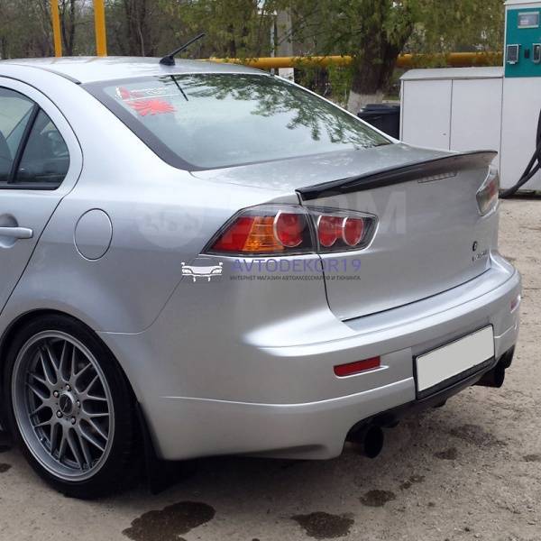 спойлер lancer 10